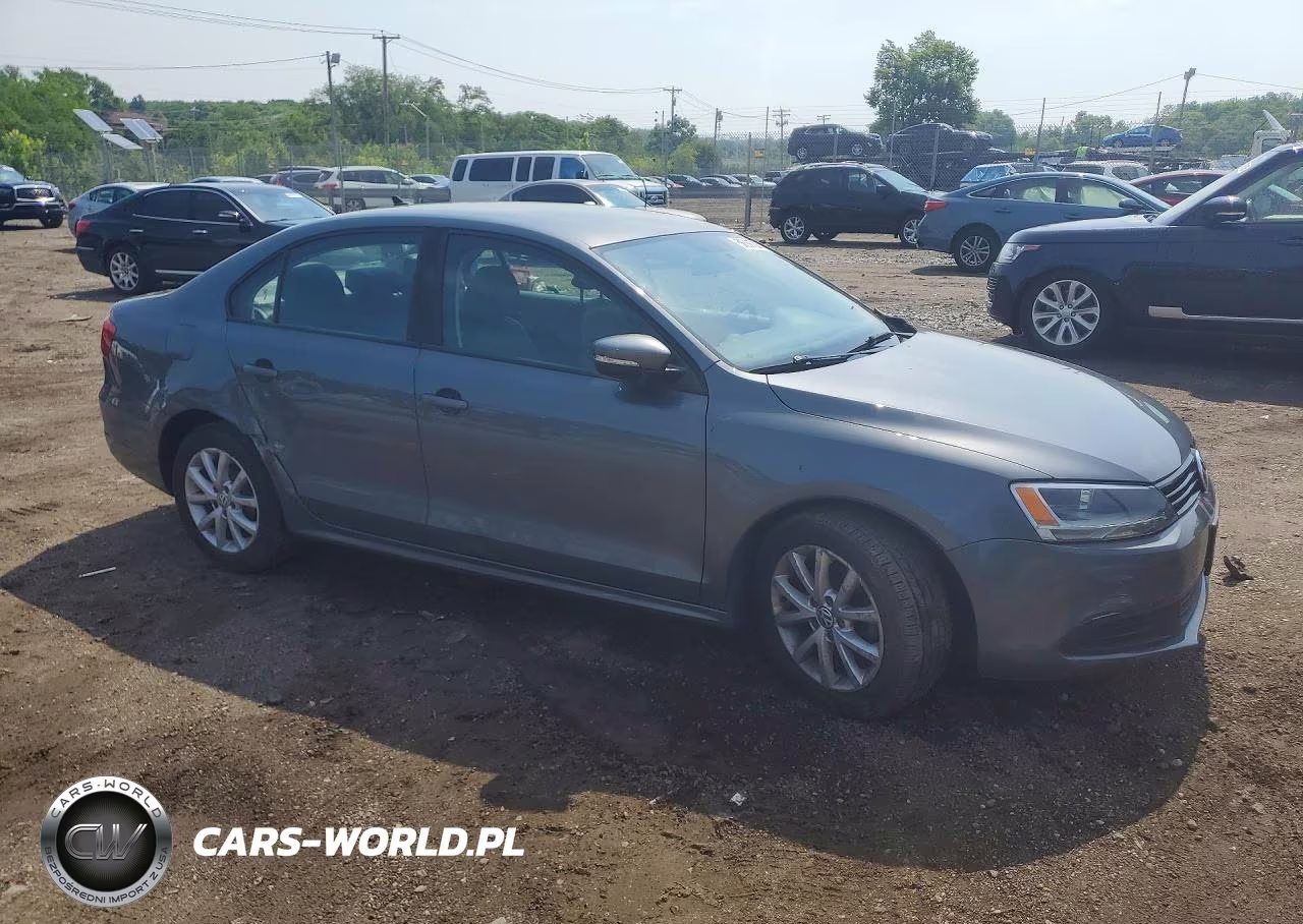 2011 Volkswagen Jetta Se VIN:3VWDX7AJ0BM021036 - 4