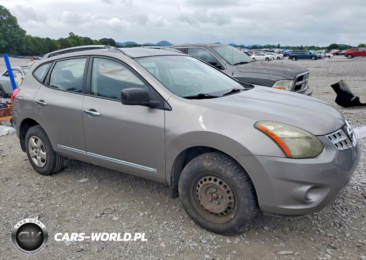 2014 Nissan Rogue Select S VIN:JN8AS5MT1EW102853 - 4