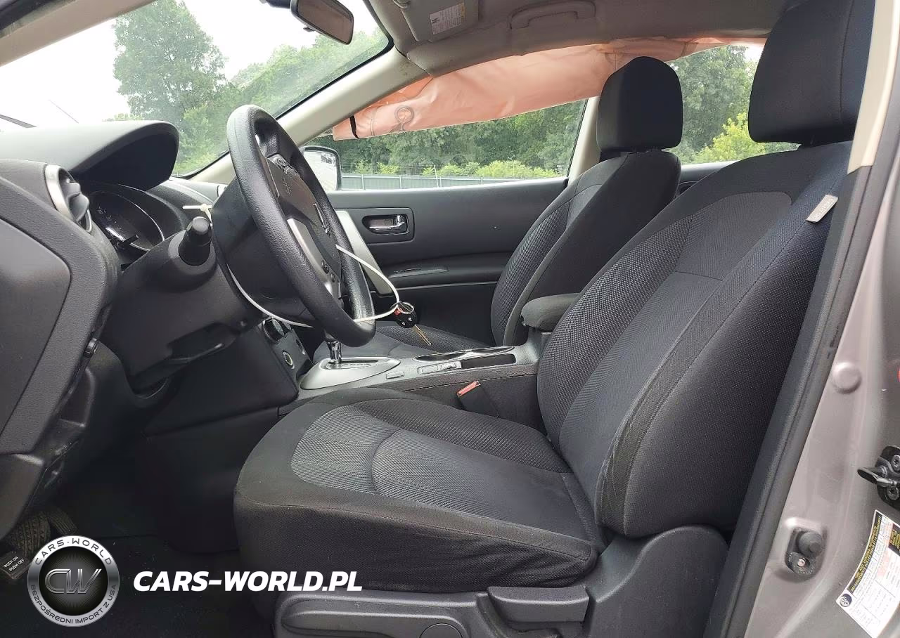 2014 Nissan Rogue Select S VIN:JN8AS5MT1EW102853 - 7