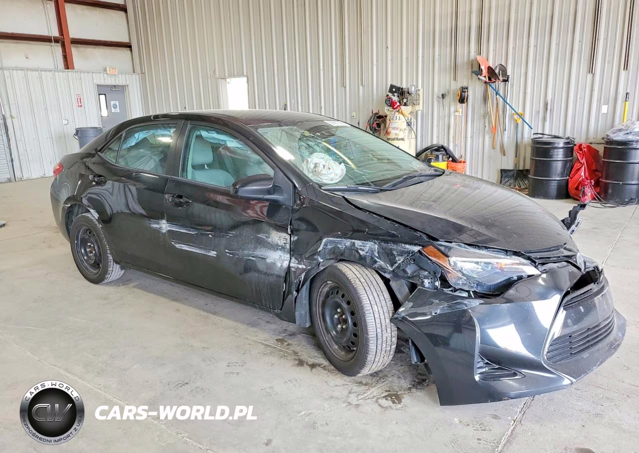 2018 Toyota Corolla Le VIN:2T1BURHE6JC065590 - 4