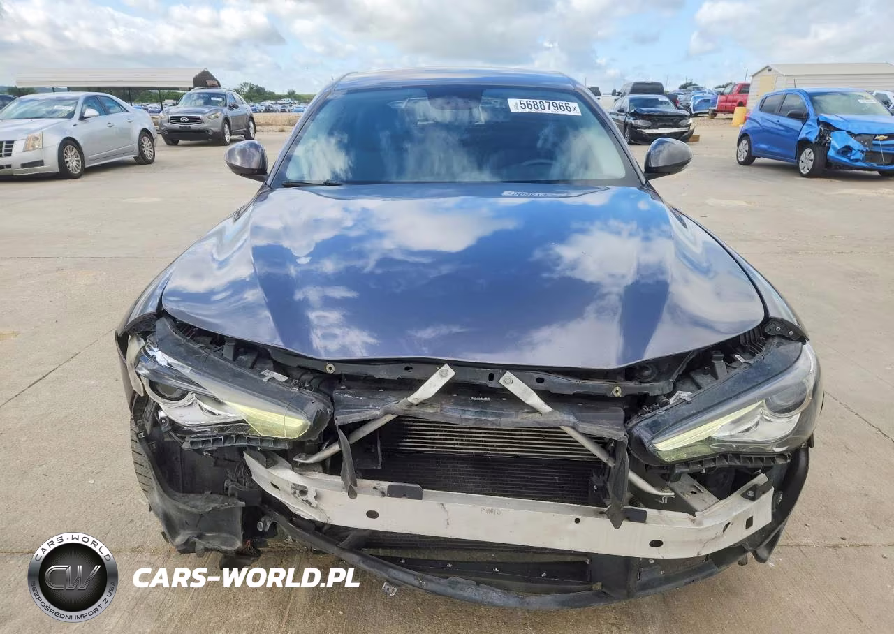 2017 Alfa Romeo Giulia VIN:ZARFAEBN5H7556407 - 5