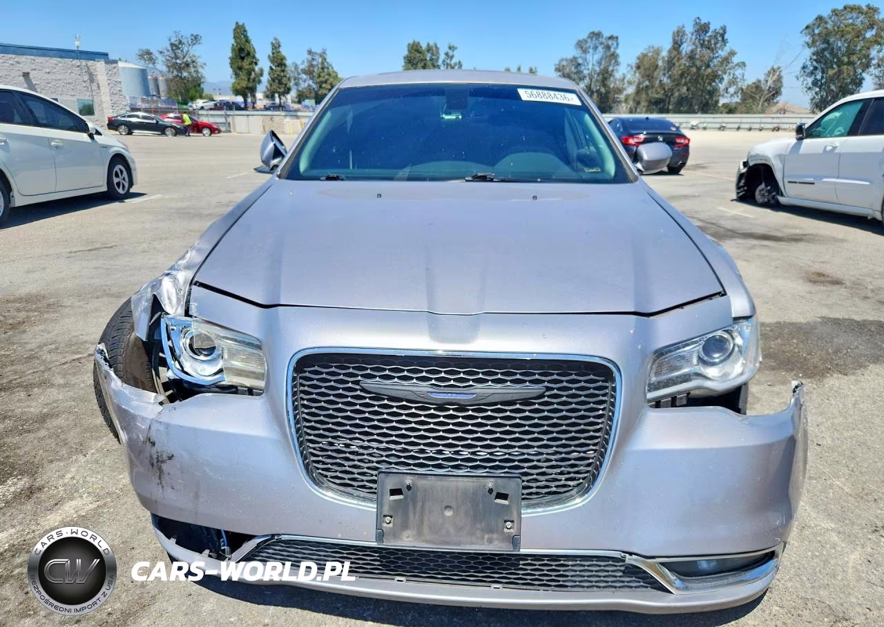 2017 Chrysler 300 Limited VIN:2C3CCAAG5HH506537 - 5