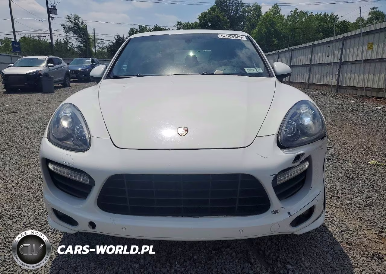 2014 Porsche Cayenne Gts VIN:WP1AD2A27ELA77070 - 5