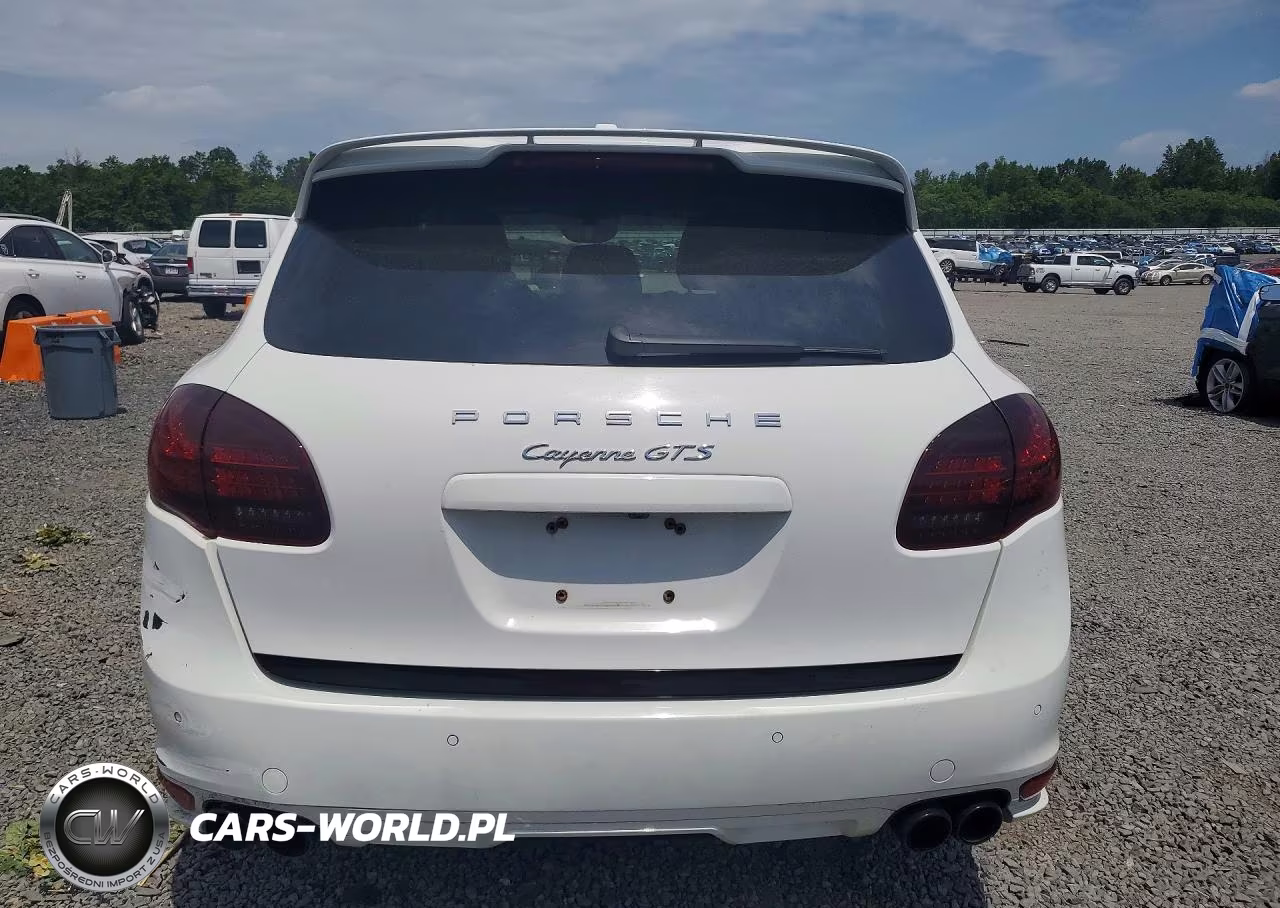 2014 Porsche Cayenne Gts VIN:WP1AD2A27ELA77070 - 6