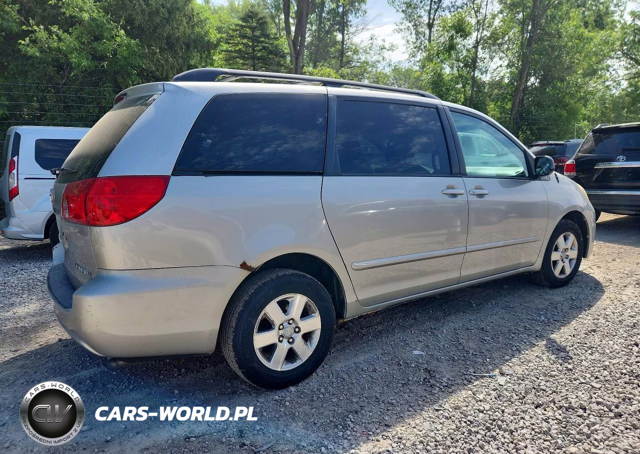 2008 Toyota Sienna Le 7-Passenger VIN:5TDZK23C58S143571 - 3