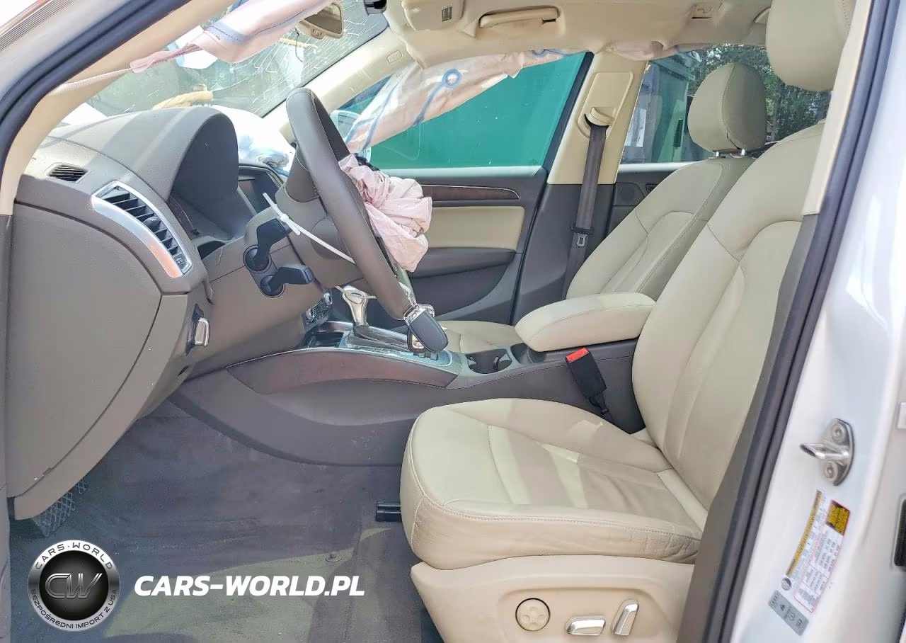 2014 Audi Q5 Premium Plus VIN:WA1DGAFP0EA097462 - 7