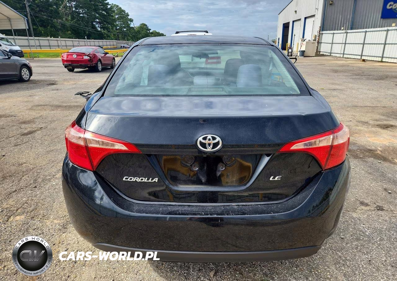 2017 Toyota Corolla Le VIN:5YFBURHEXHP600950 - 6