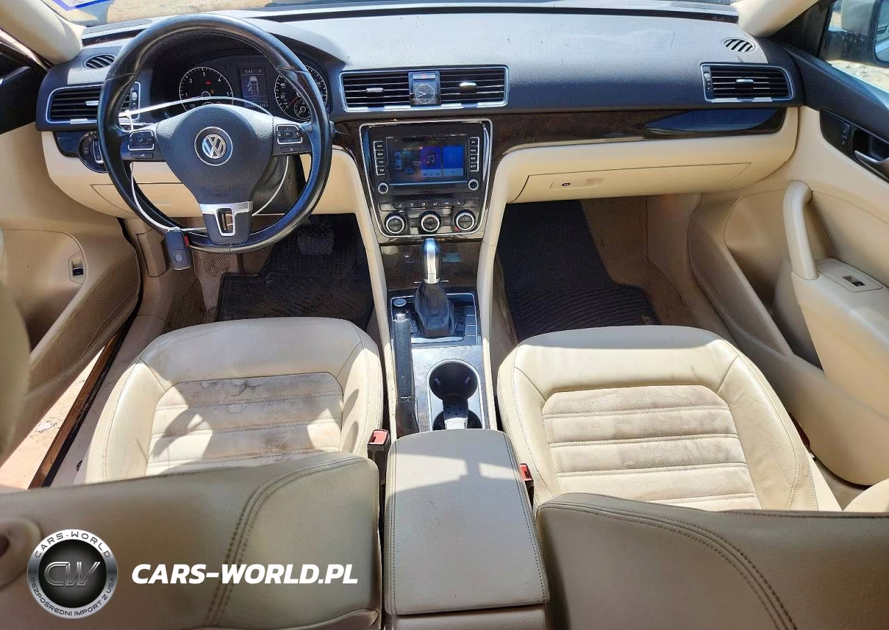 2015 Volkswagen Passat Sel VIN:1VWCV7A36FC048512 - 8