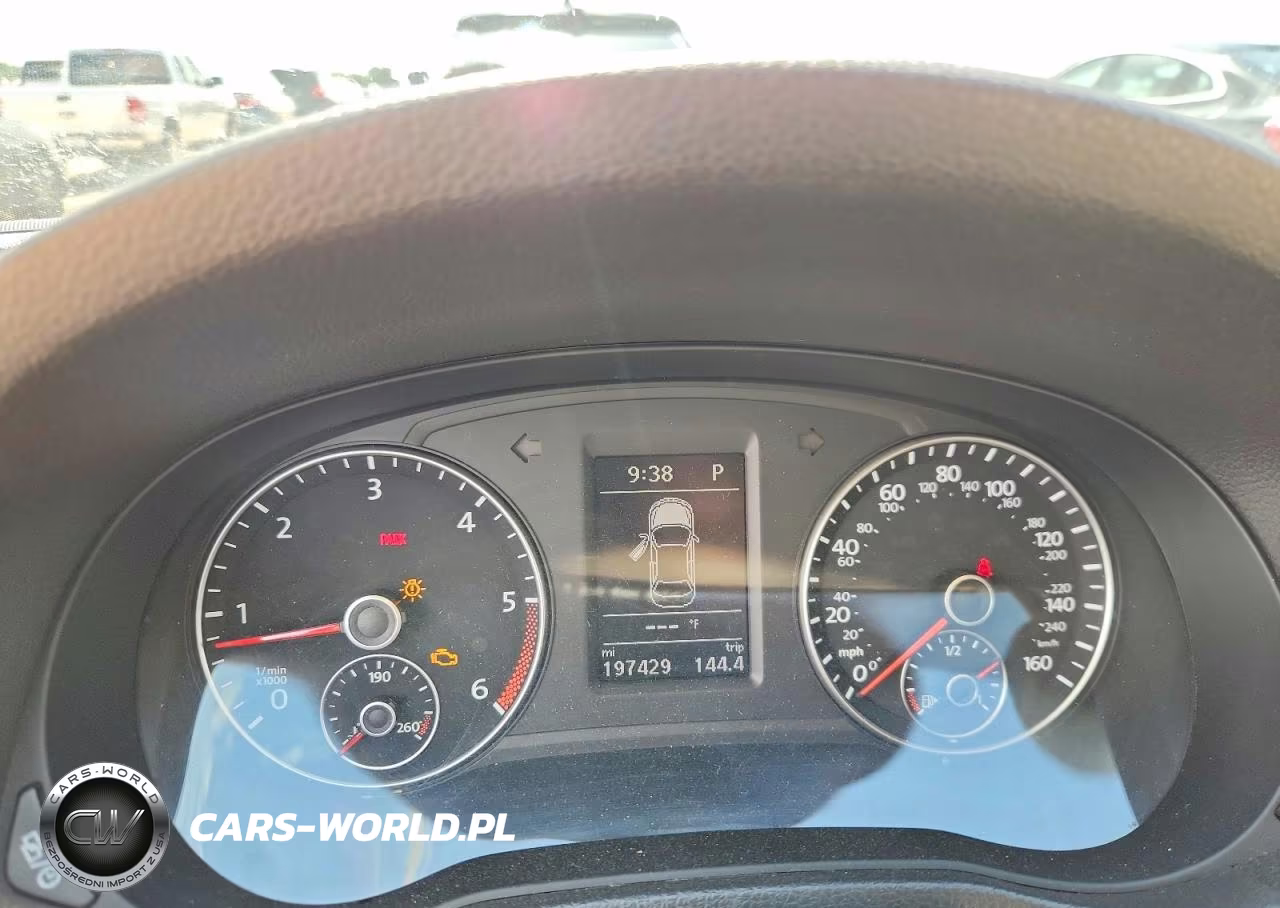 2015 Volkswagen Passat Sel VIN:1VWCV7A36FC048512 - 9