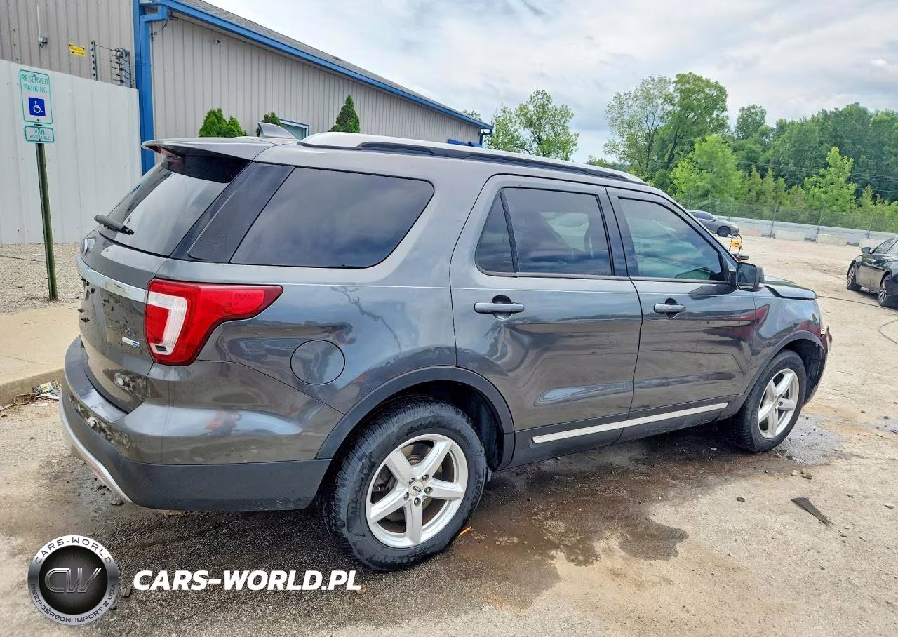 2016 Ford Explorer Xlt VIN:1FM5K8D87GGA17468 - 3