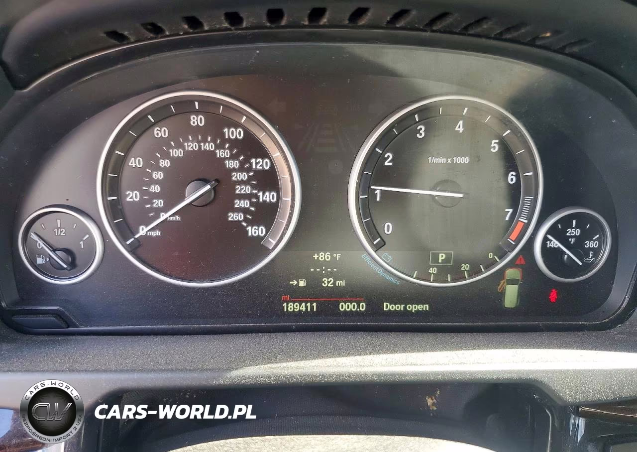 2014 BMW X5 xDrive35I VIN:5UXKR0C52E0C27155 - 9