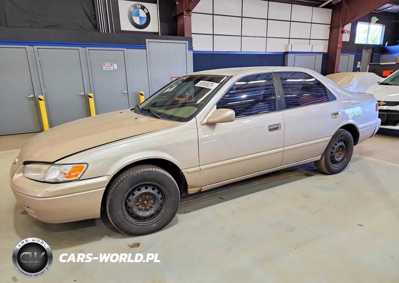 1999 Toyota Camry Ce