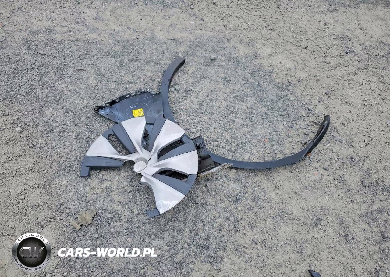 2020 Tesla Model Y VIN:5YJYGDEE3LF050729 - 13