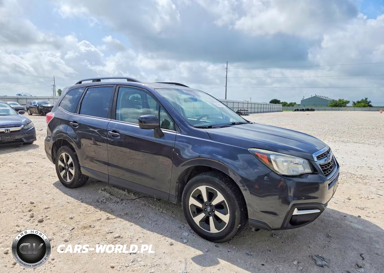 2017 Subaru Forester 2.5I Premium VIN:JF2SJADC5HH424160 - 4