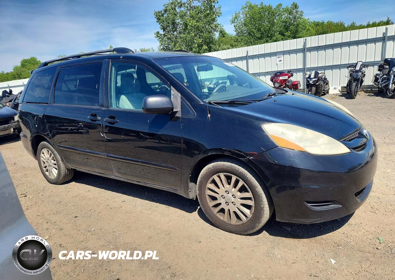 2008 Toyota Sienna Le VIN:5TDBK23C98S020891 - 4