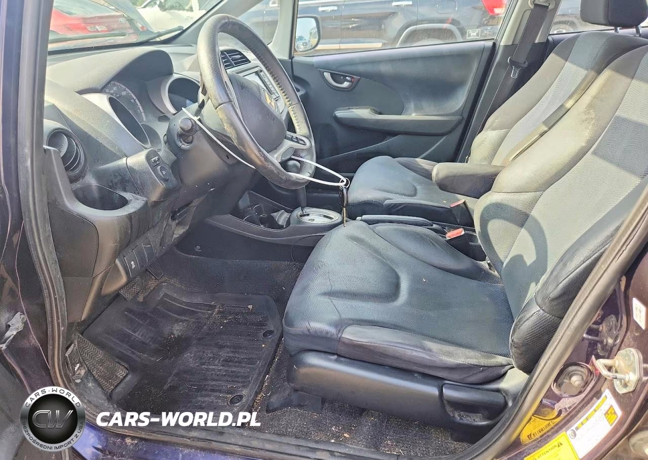 2010 Honda Fit Sport VIN:JHMGE8H61AC011515 - 7