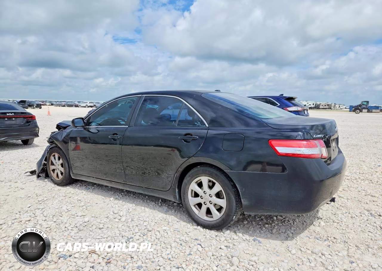 2010 Toyota Camry Le VIN:4T1BF3EK2AU083021 - 2