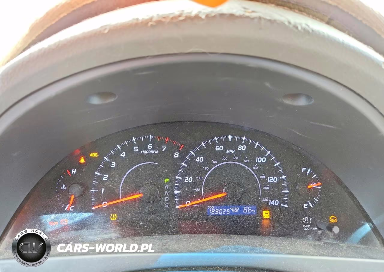 2010 Toyota Camry Le VIN:4T1BF3EK2AU083021 - 9