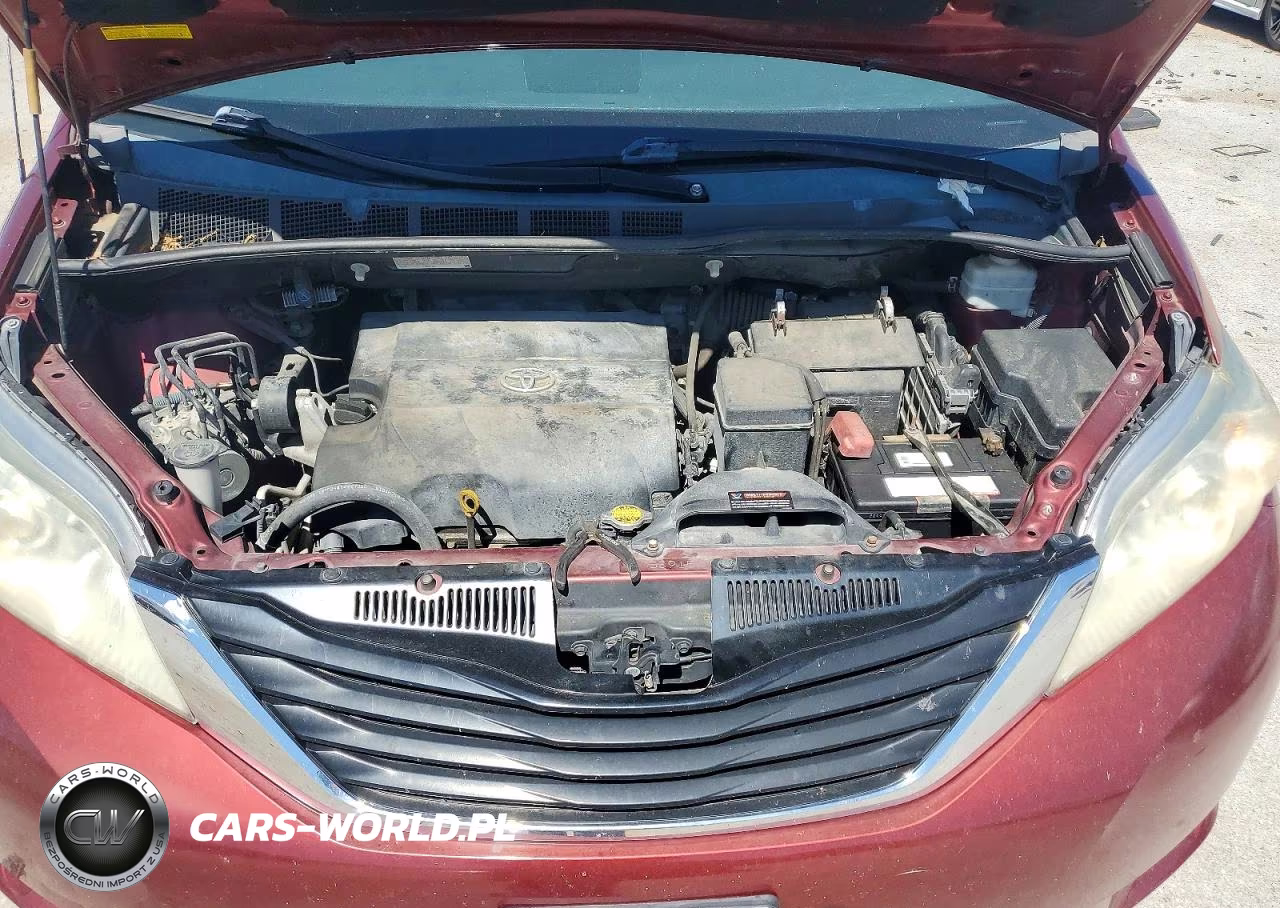 2012 Toyota Sienna Le VIN:5TDKK3DC1CS202193 - 12