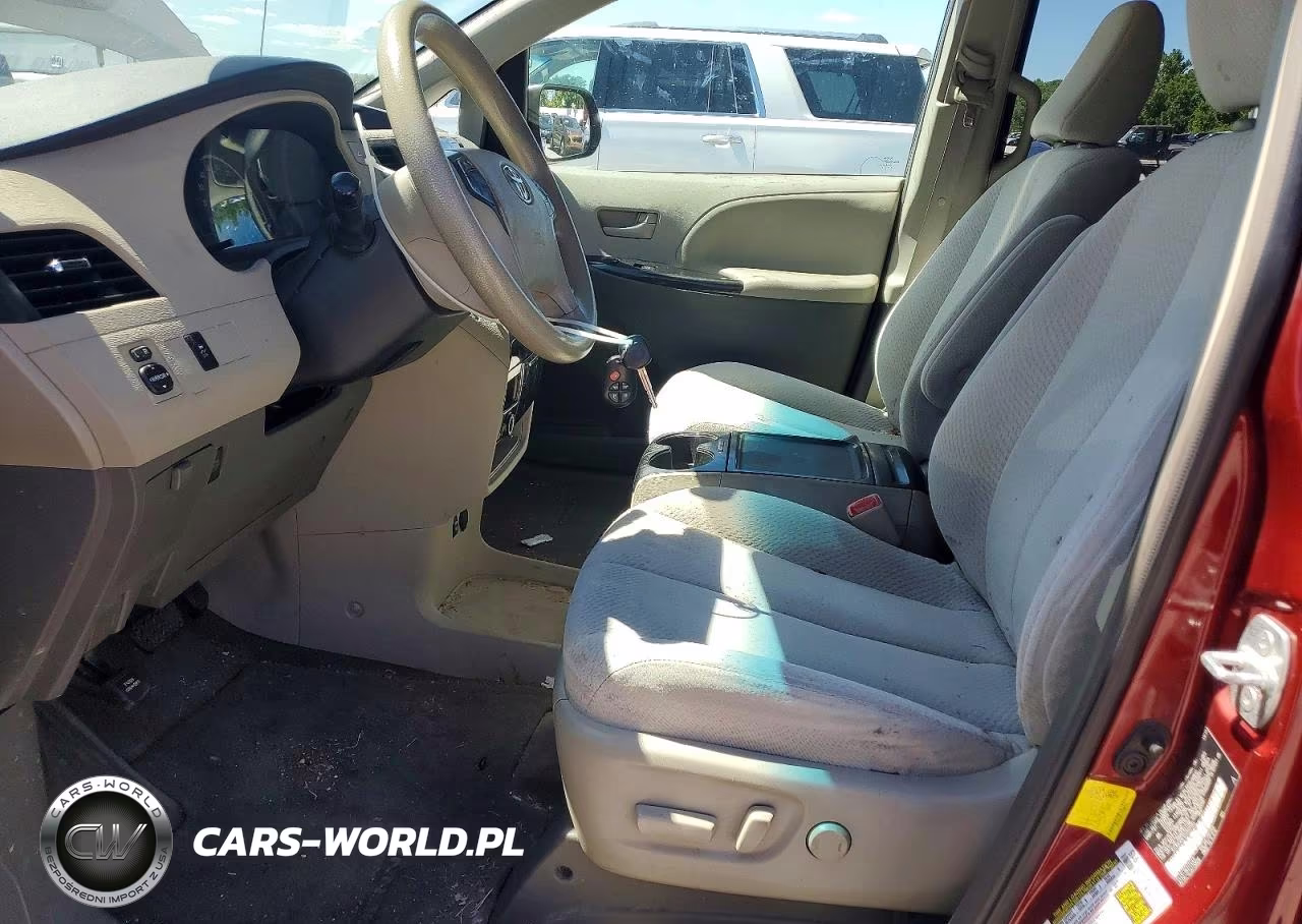 2012 Toyota Sienna Le VIN:5TDKK3DC1CS202193 - 7