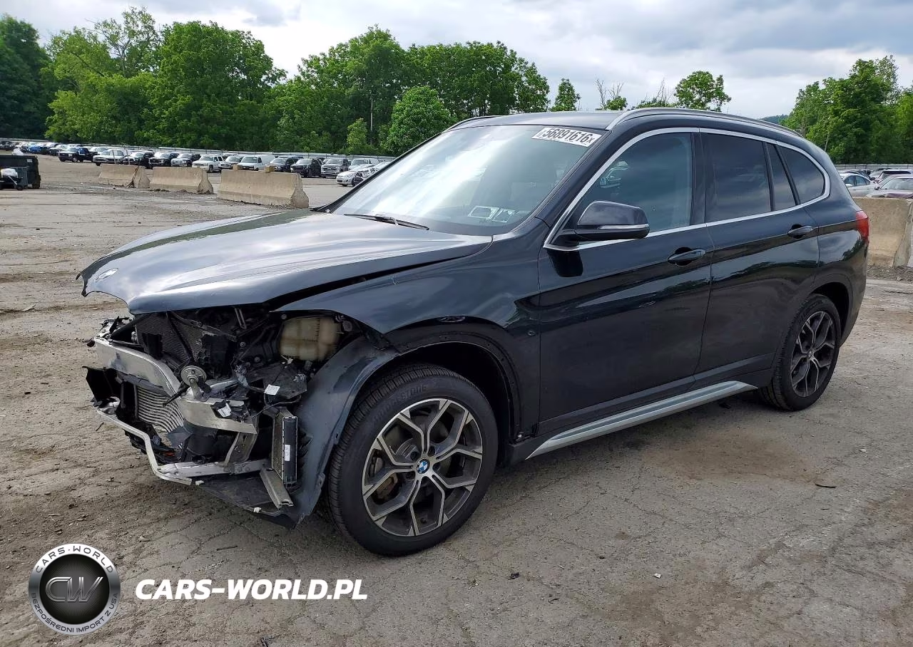 2021 BMW X1 xDrive28I – zdjęcie 1 z 13