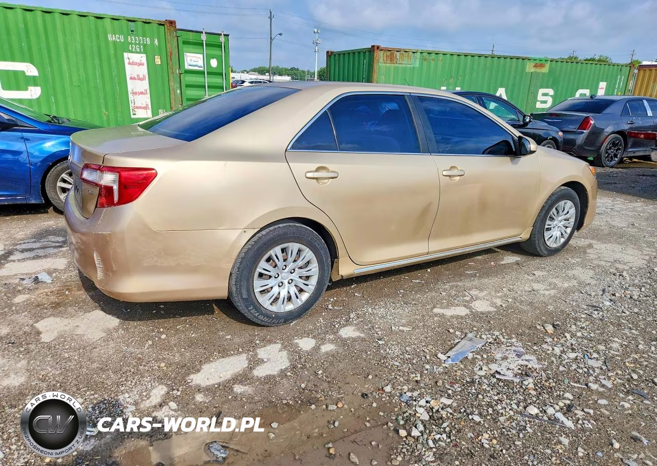 2012 Toyota Camry Le VIN:4T1BF1FK9CU025168 - 3