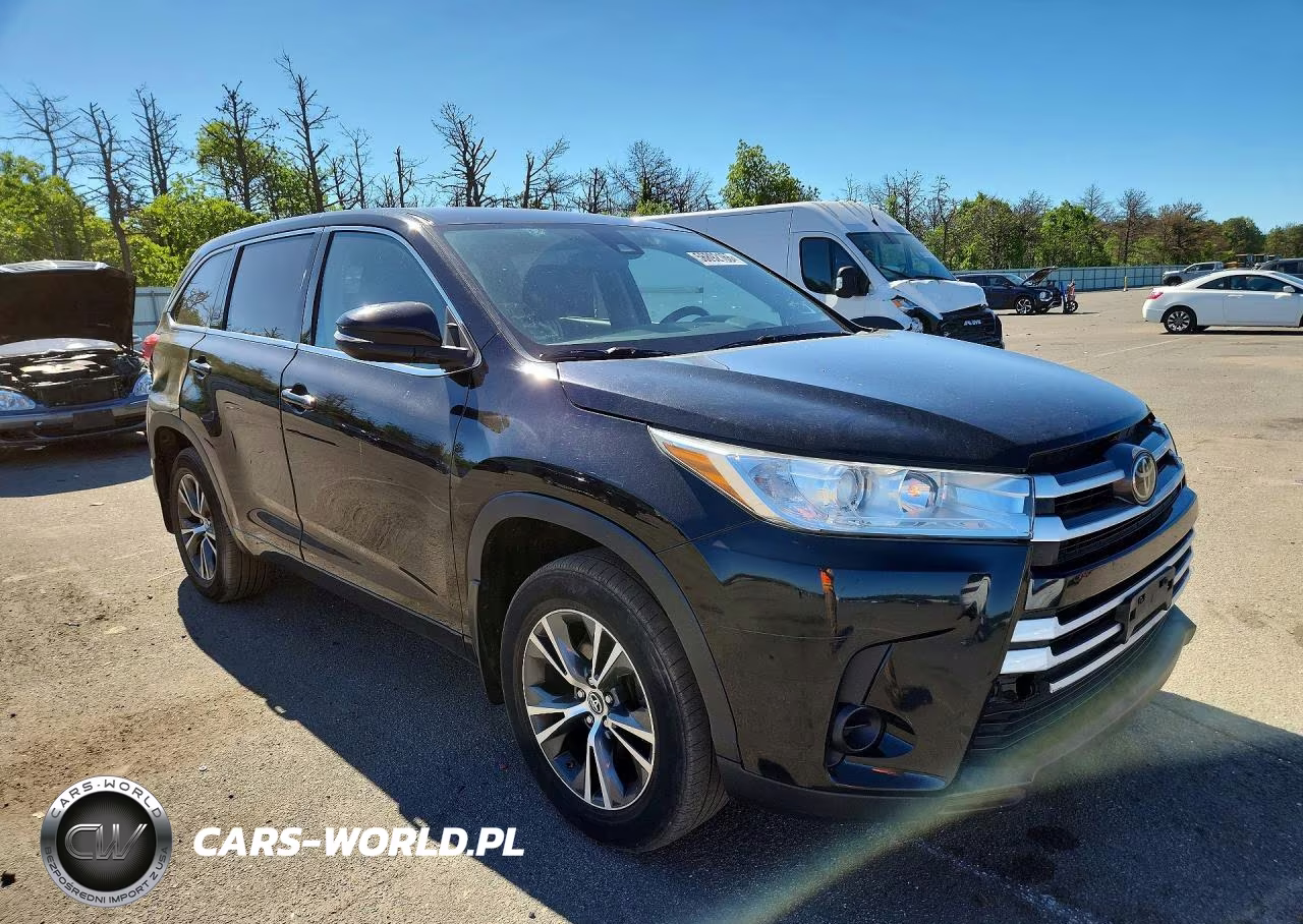 2017 Toyota Highlander Le VIN:5TDBZRFH7HS377286 - 4