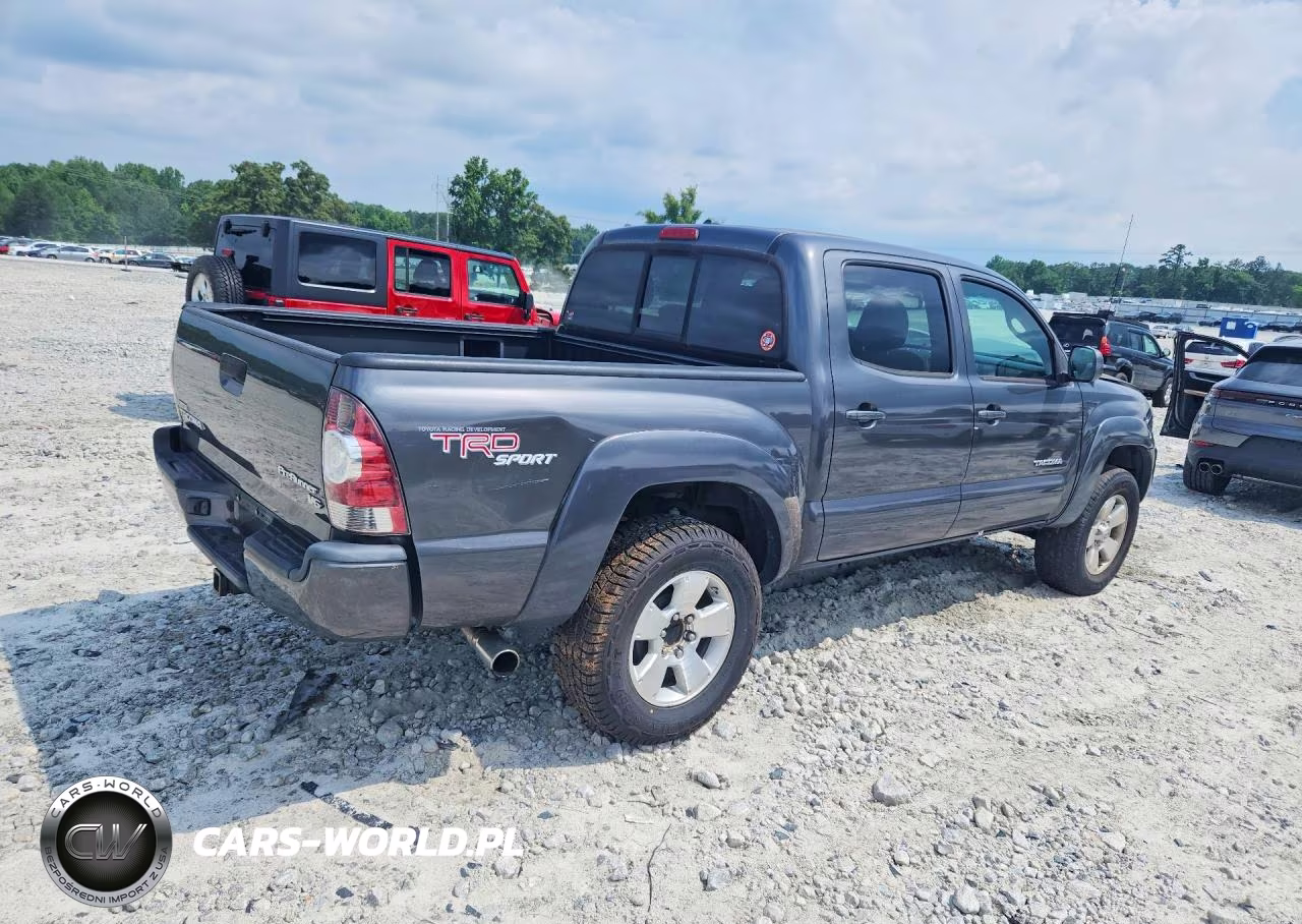2011 Toyota Tacoma Double Cab Prerunner VIN:3TMJU4GN2BM124241 - 3