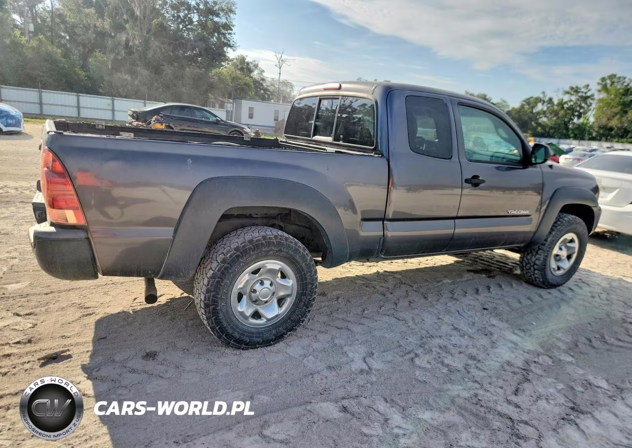 2013 Toyota Tacoma Access Cab VIN:5TFUX4ENXDX018723 - 3