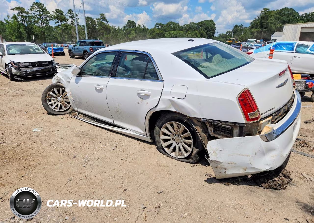2014 Chrysler 300 VIN:2C3CCAAG0EH354646 - 2