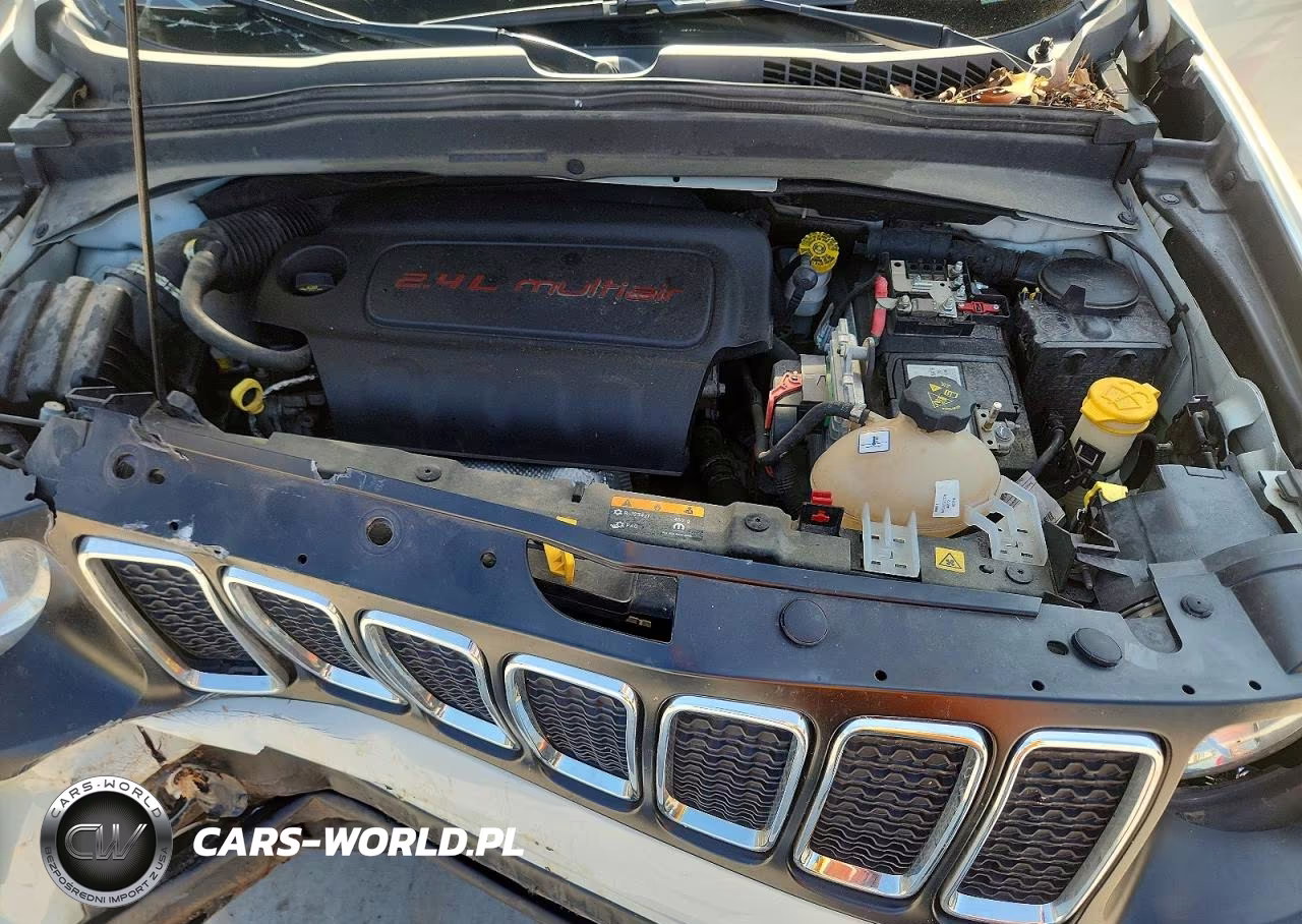 2019 Jeep Renegade Latitude VIN:ZACNJABB4KPK64808 - 11