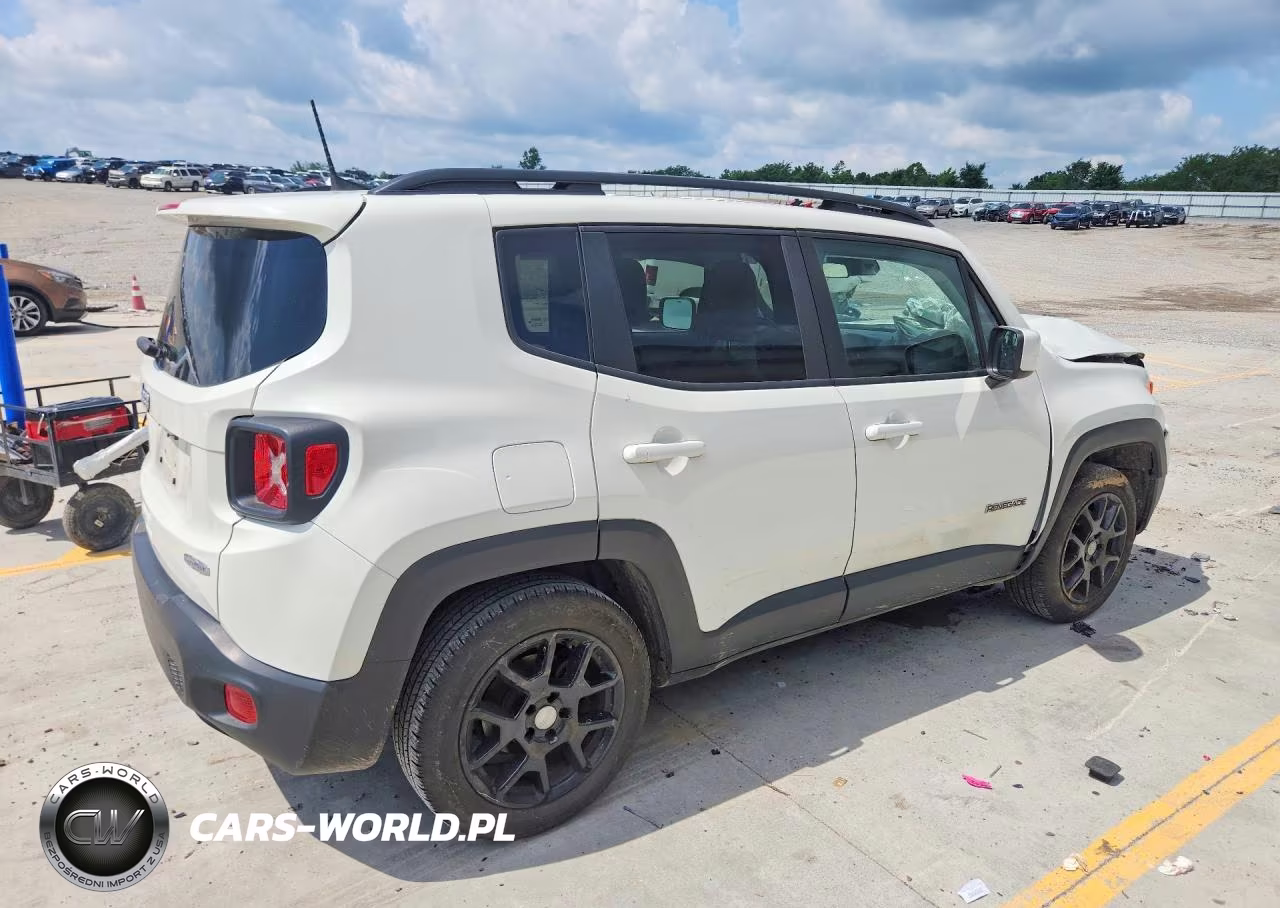2019 Jeep Renegade Latitude VIN:ZACNJABB4KPK64808 - 3