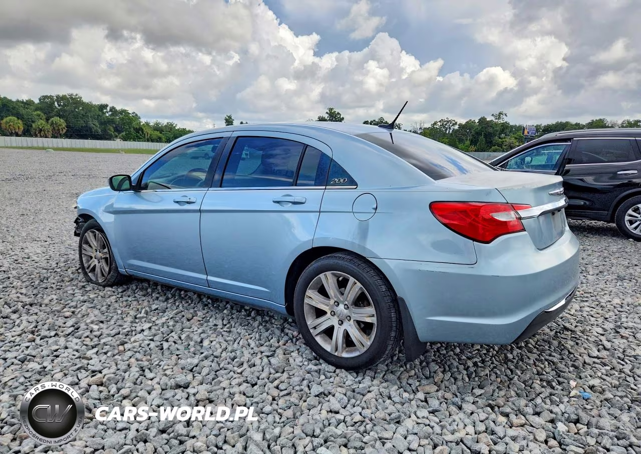 2013 Chrysler 200 Touring VIN:1C3CCBBB6DN676383 - 2