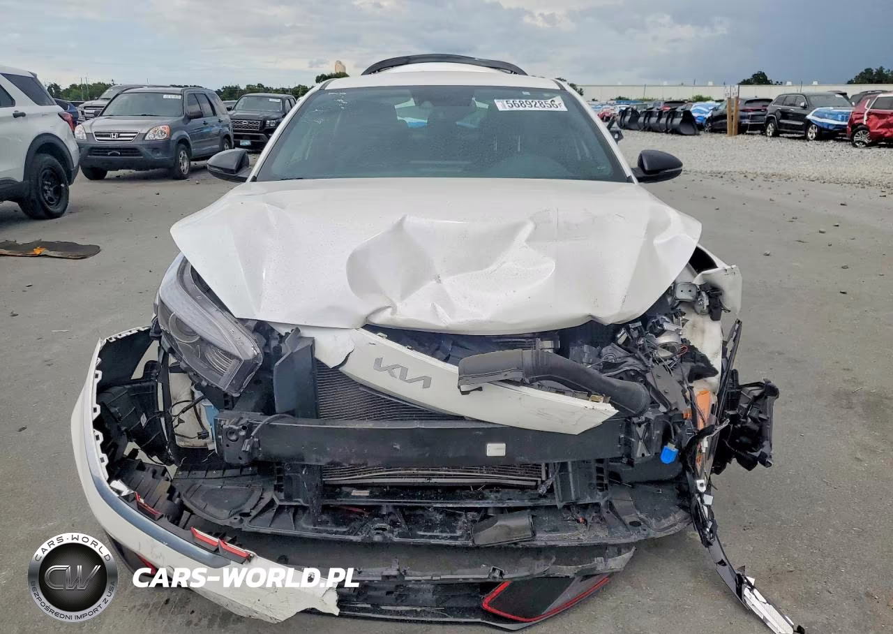 2023 Kia Forte Gt Line VIN:3KPF54AD3PE667621 - 5