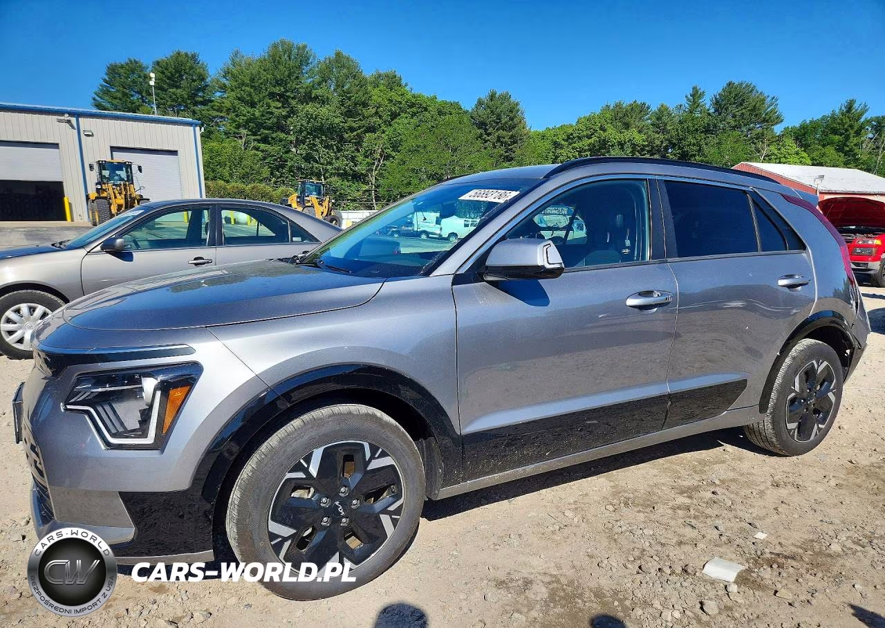2025 Kia Niro Wind – zdjęcie 1 z 13