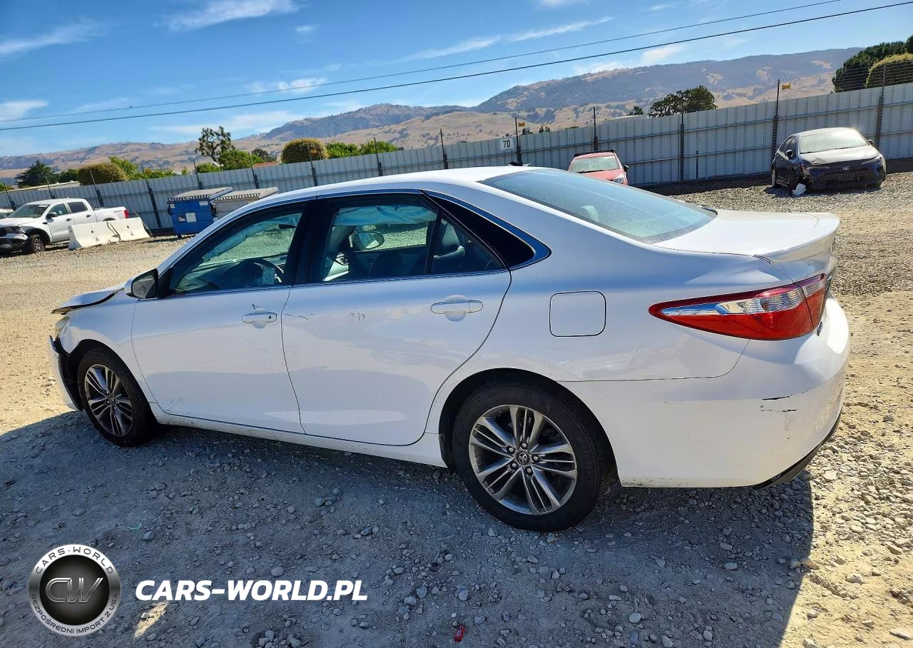 2016 Toyota Camry Se VIN:4T1BF1FK2GU210202 - 2