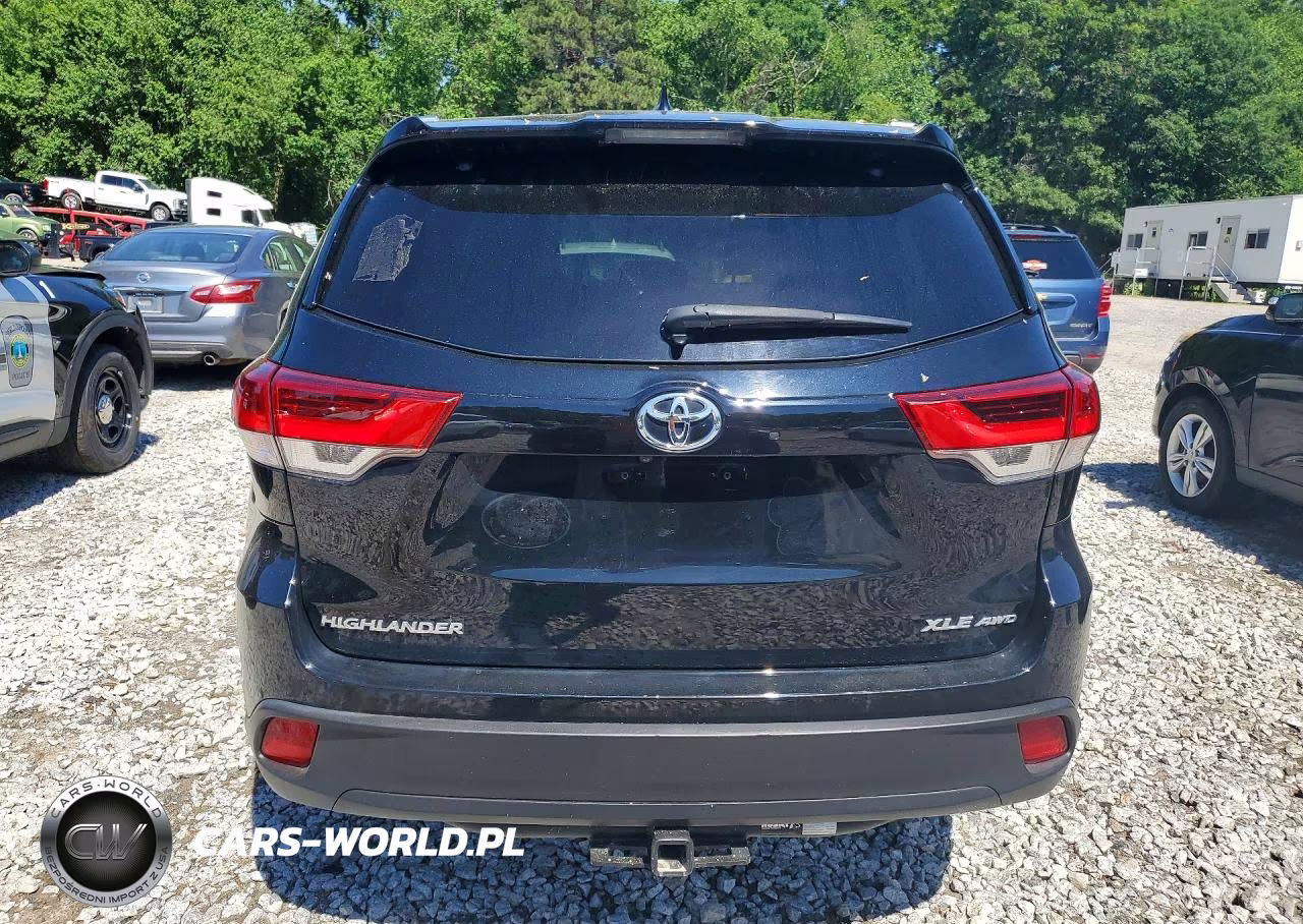 2019 Toyota Highlander Xle VIN:5TDJZRFH1KS580564 - 6