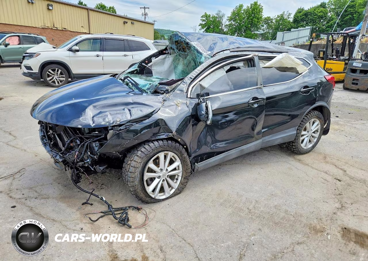 2018 Nissan Rogue Sport Sv – zdjęcie 1 z 14