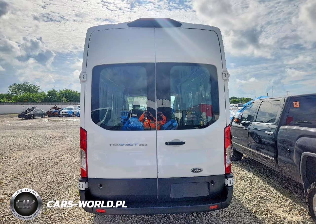 2020 Ford Transit VIN:1FTBR1X80LKA64841 - 6