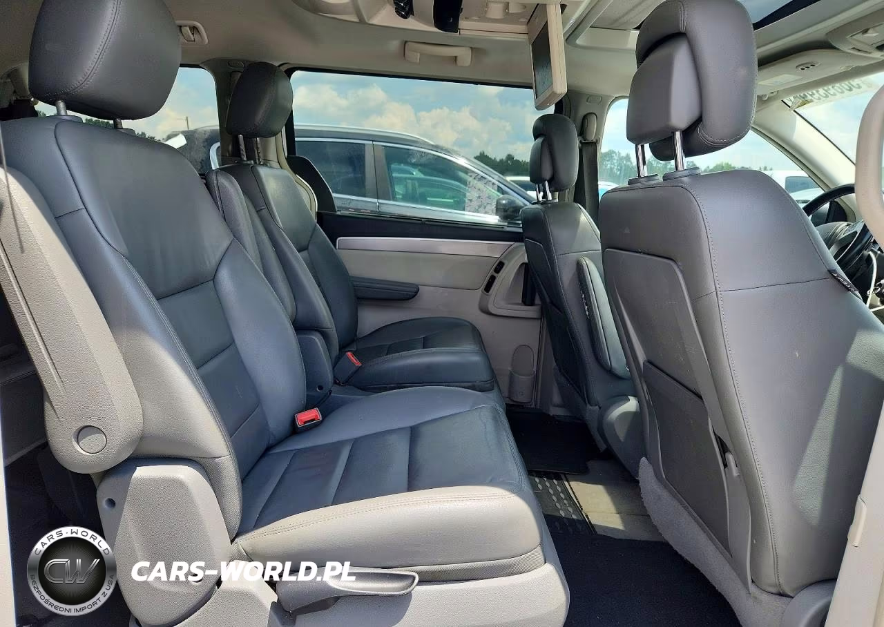 2011 Volkswagen Routan Sel VIN:2V4RW5DGXBR750188 - 11