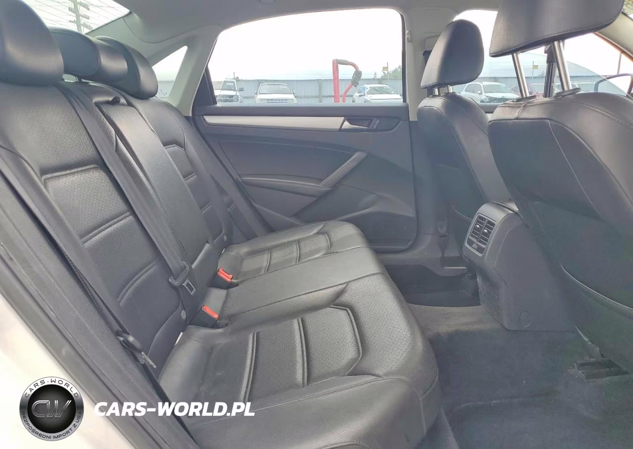 2013 Volkswagen Passat Se VIN:1VWBH7A32DC134156 - 10