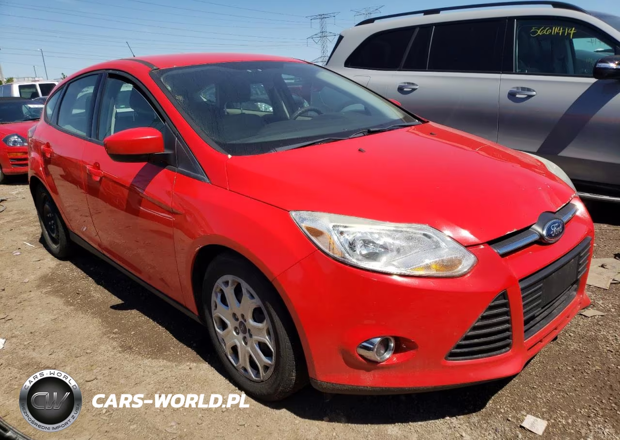 2012 Ford Focus Se VIN:1FAHP3K26CL361014 - 4