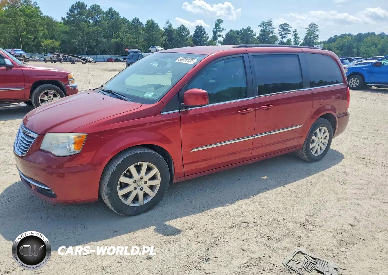 2014 Chrysler Town & Country Touring – zdjęcie 1 z 13