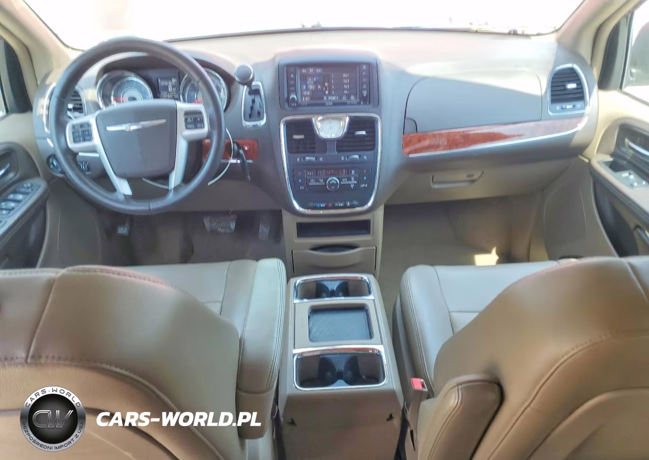 2014 Chrysler Town & Country Touring VIN:2C4RC1BG1ER220940 - 10