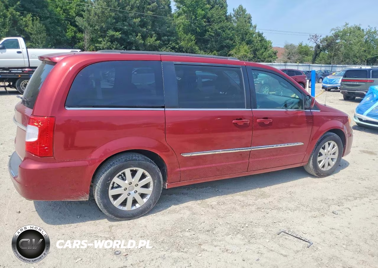 2014 Chrysler Town & Country Touring VIN:2C4RC1BG1ER220940 - 3
