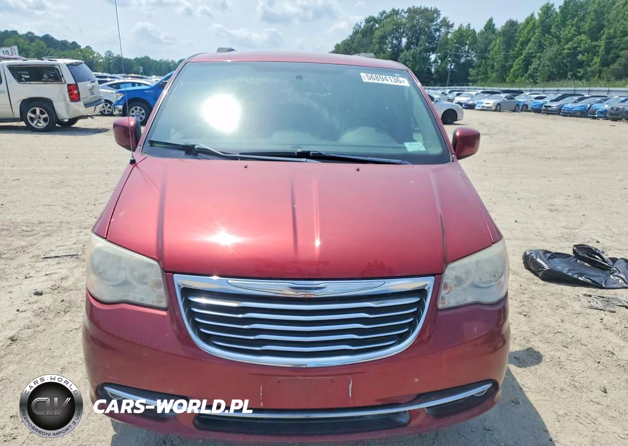 2014 Chrysler Town & Country Touring VIN:2C4RC1BG1ER220940 - 5