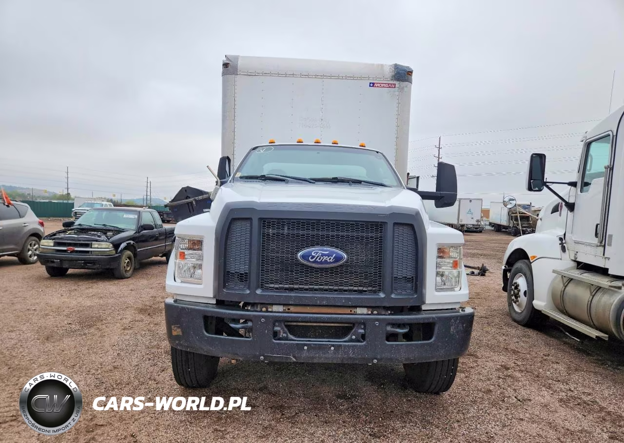 2018 Ford F650 Super Duty Box Truck VIN:1FDNF6DC2JDF03109 - 5