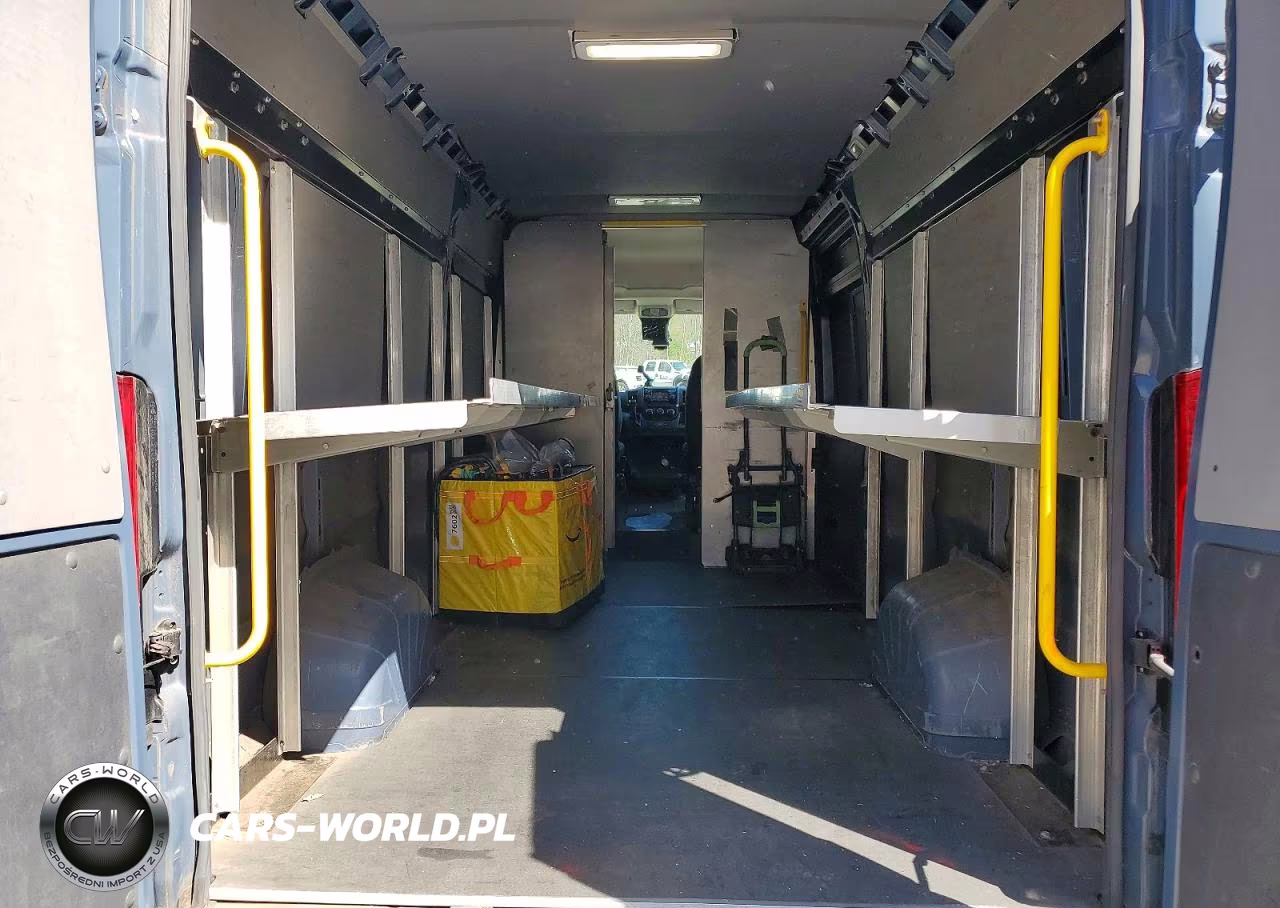 2020 Ram Promaster 3500 Delivery Van VIN:3C6URVJG8LE129381 - 10