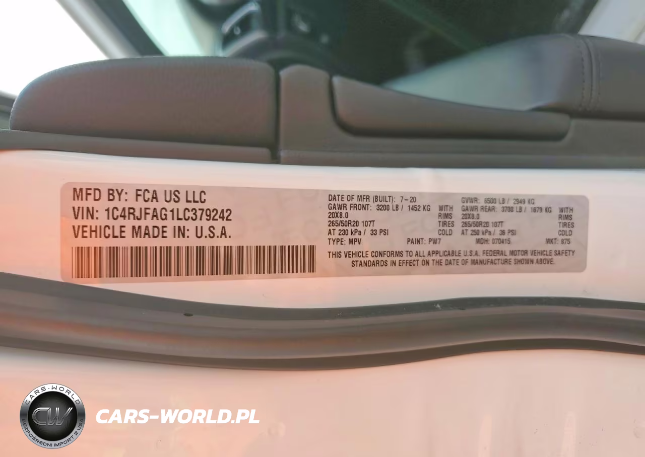 2020 Jeep Grand Cherokee Laredo VIN:1C4RJFAG1LC379242 - 14