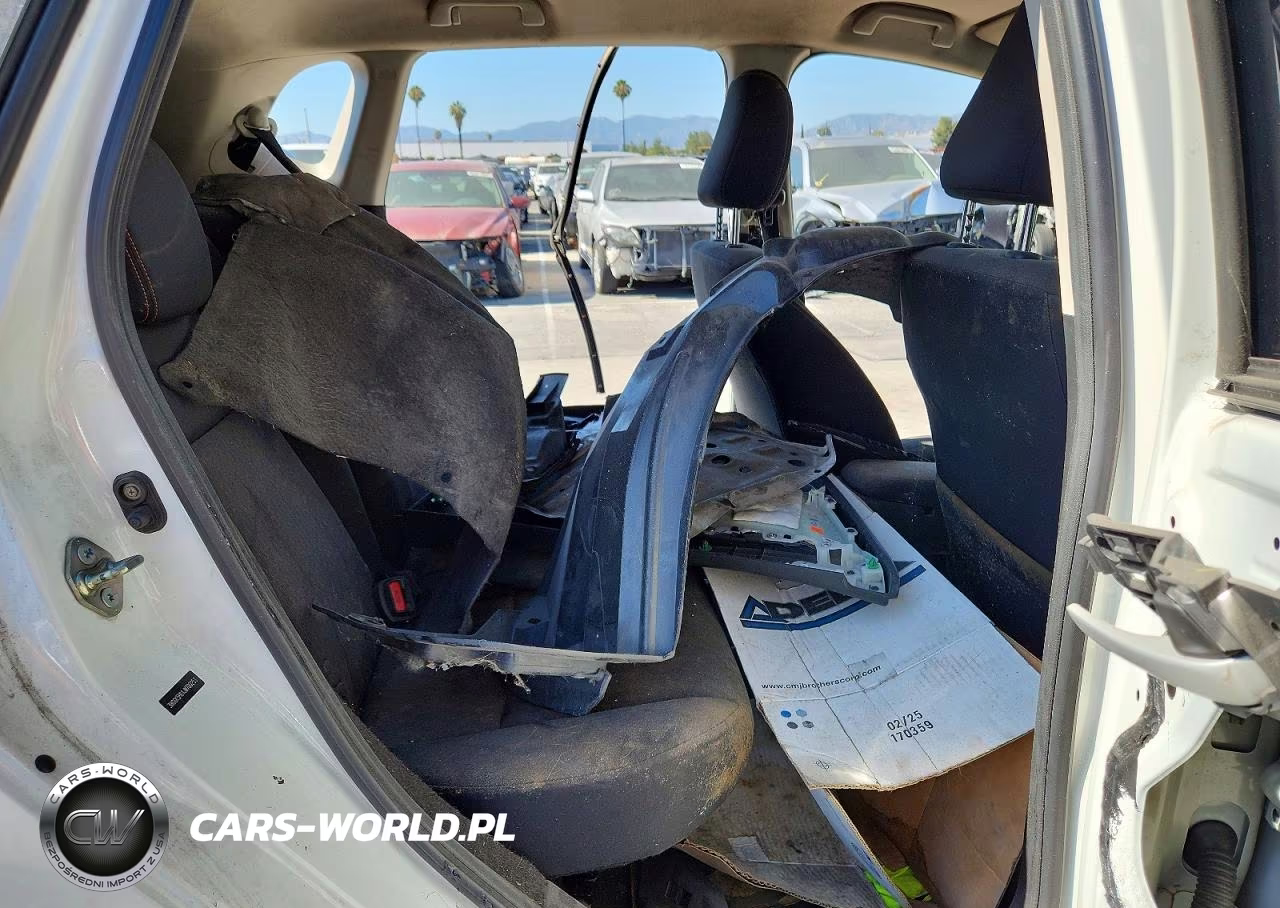 2018 Honda Fit Sport VIN:3HGGK5H61JM700253 - 10